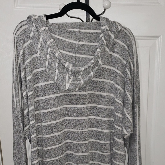 SOLD - Picture 4 of 4